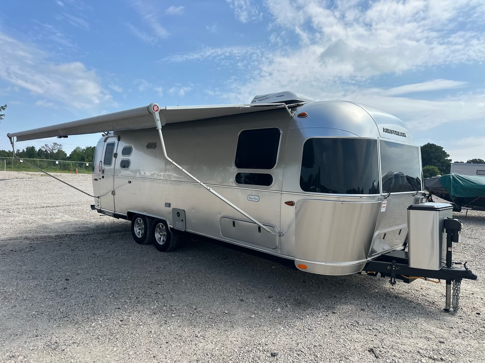 2022 Airstream Flying Cloud 27FBT w/ Bunk