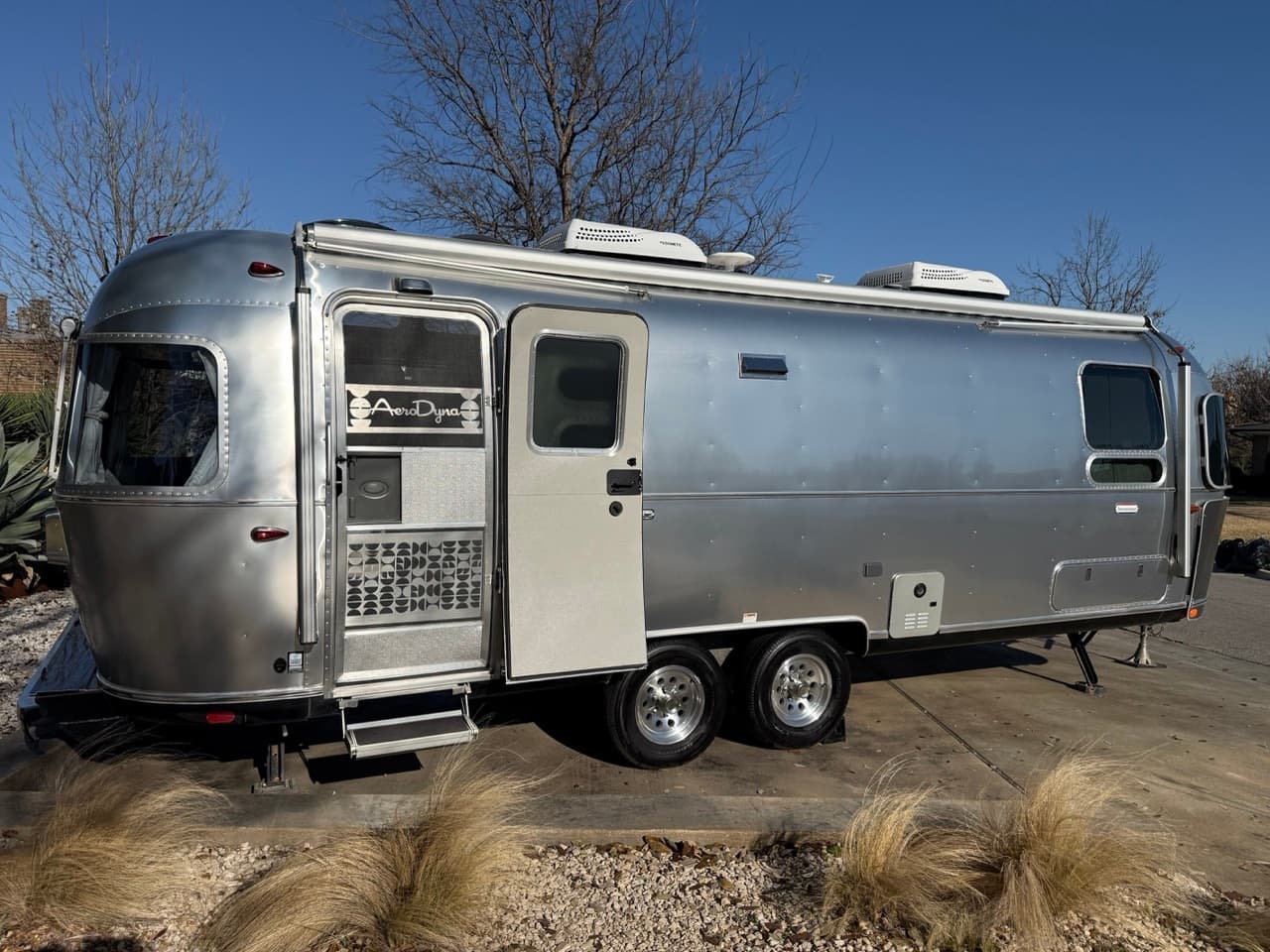 2022 International 27FBT