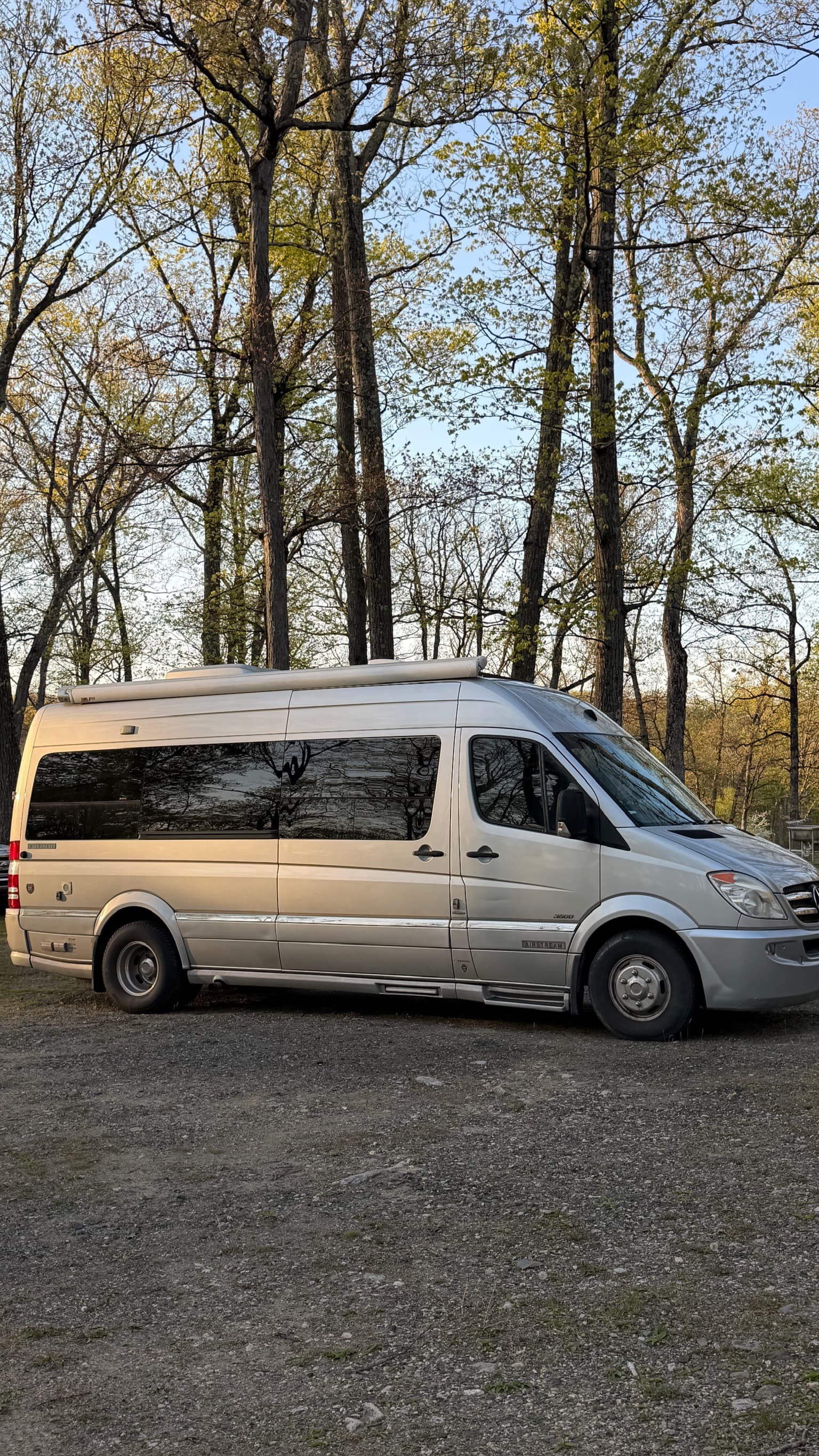 Airstream Interstate 3500 Lounge