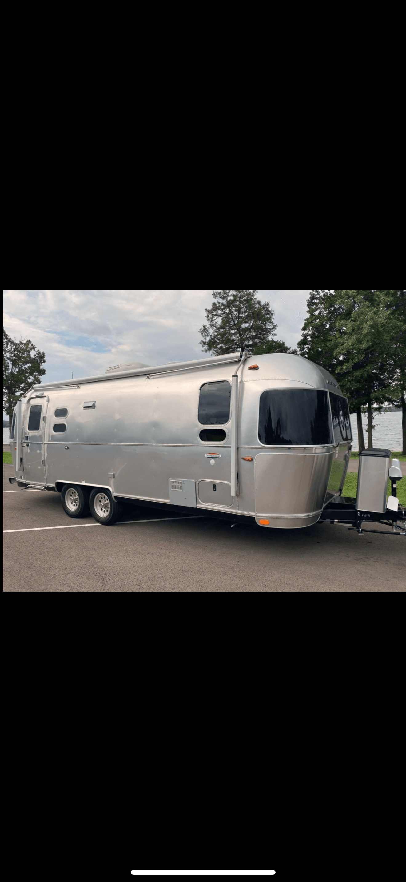 2019 airstream international serenity 25 FB queen