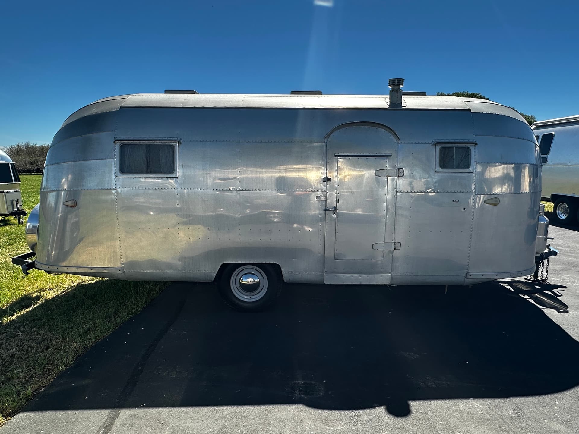 Vintage 1954 Airstream Safari 22 for Sale!