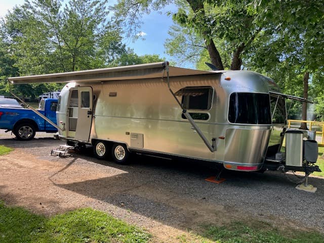 Airstream 27FBQ International Serenity "ARIA "