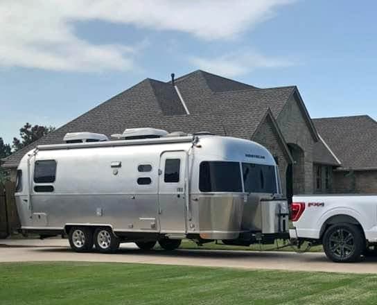 2017 25 Flying Cloud Airstream