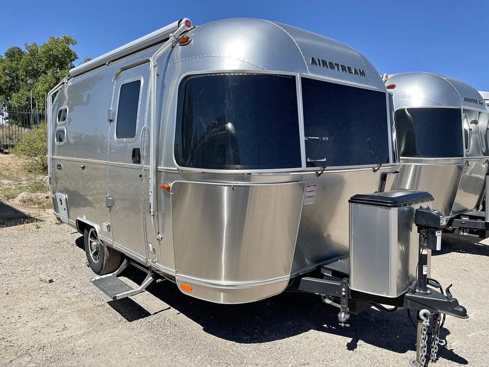 2024 Airstream Caravel 19CB