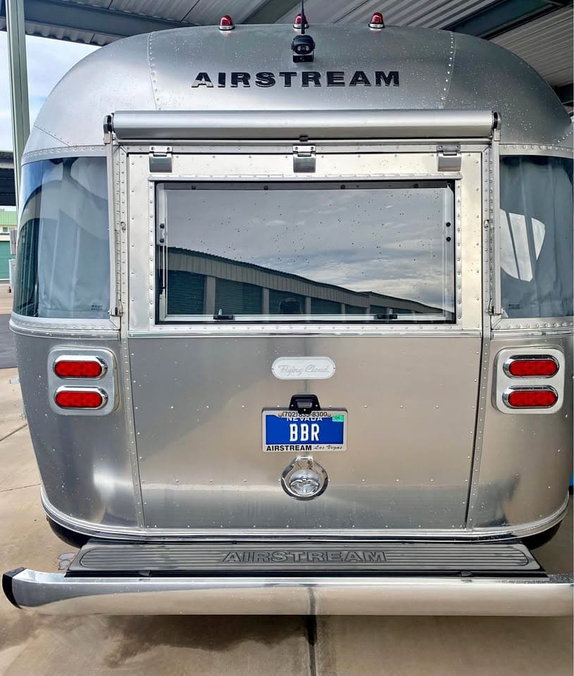 2021 Airstream 25 FB Flying Cloud