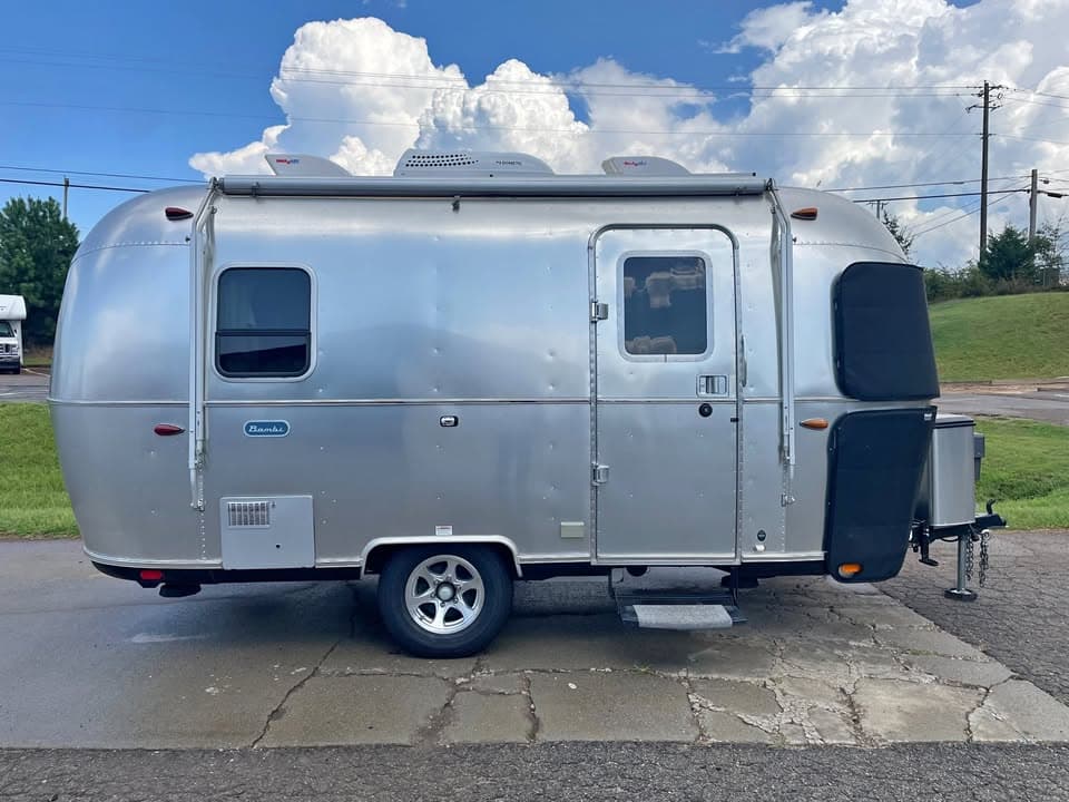 2021 Airstream Caravel 19CB Bambi