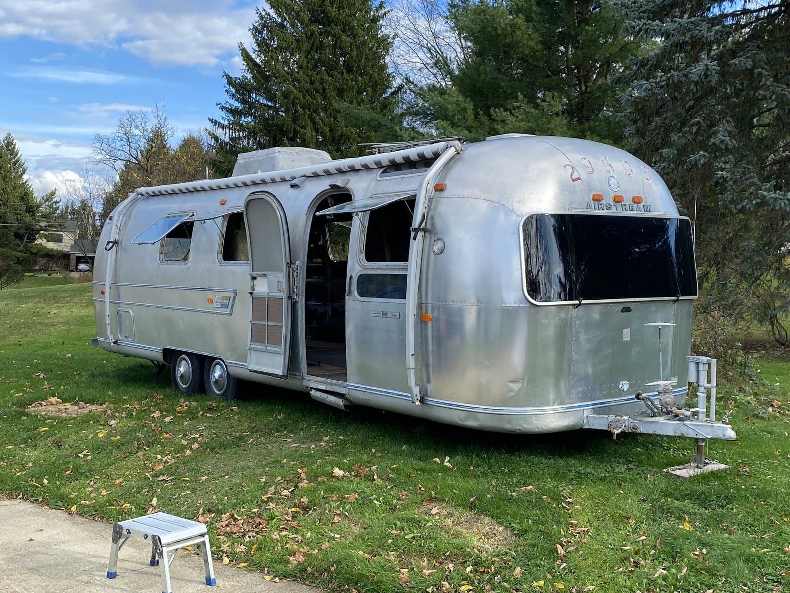 1971 Sovereign Land Yacht Trailer in Medina, OH